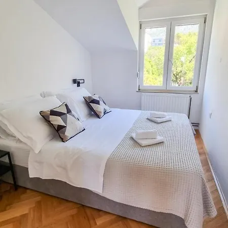 Apartment Perfect View Lei Makarska